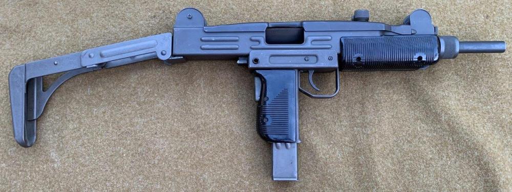 Uzi presample (6).jpg