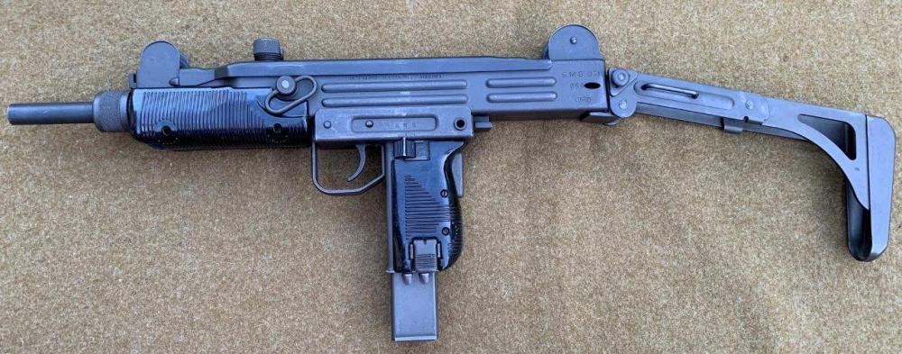 Uzi presample (7).jpg