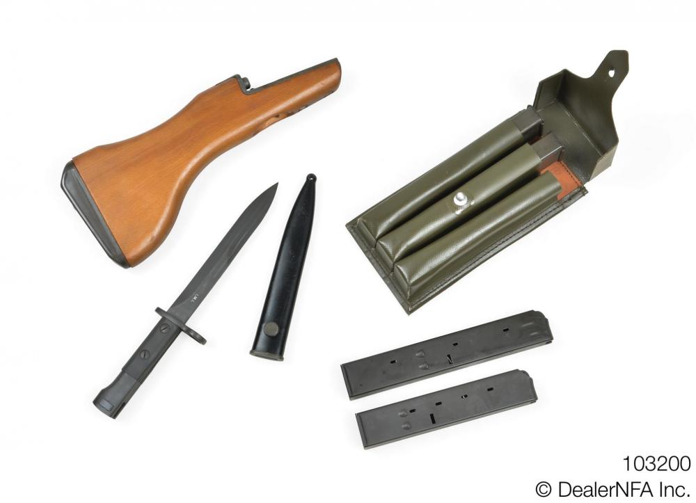 103200_Group_Industries_HR4332 - 010@2x.jpg