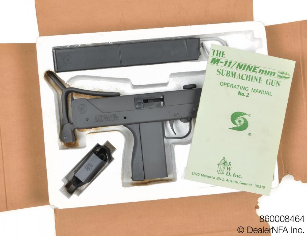 860008464_Daniel_SWD_M11 - 003@2x.jpg