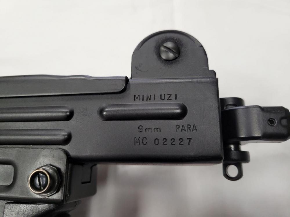 miniuzi3.jpg