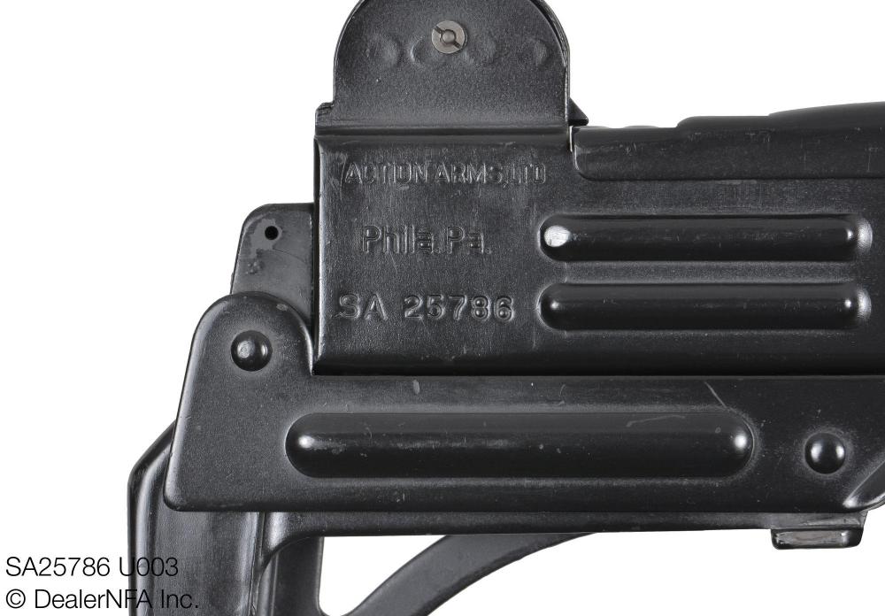 SA25786_U003_IMI_A_Uzi_Nye_Roy_Delbert_A - 006@2x.jpg