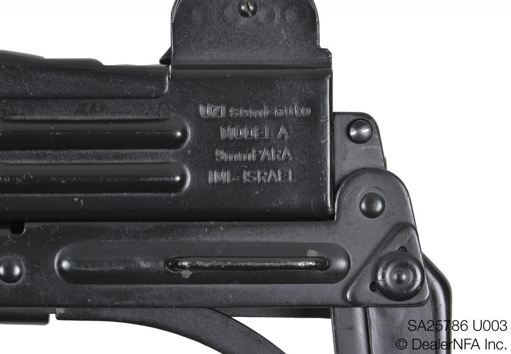 SA25786_U003_IMI_A_Uzi_Nye_Roy_Delbert_A - 007@2x.jpg