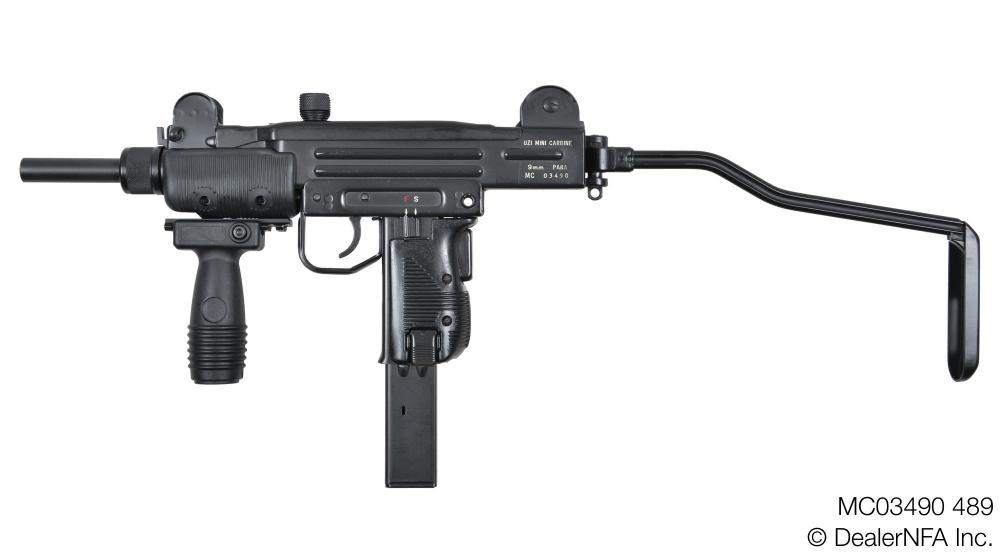 MC03490_489_BG_Machine_IMI_Mini_Uzi -002@2x.jpg