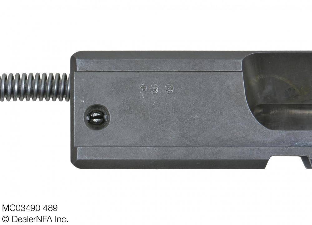 MC03490_489_BG_Machine_IMI_Mini_Uzi -007@2x.jpg