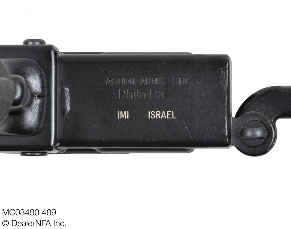 MC03490_489_BG_Machine_IMI_Mini_Uzi -010@2x.jpg