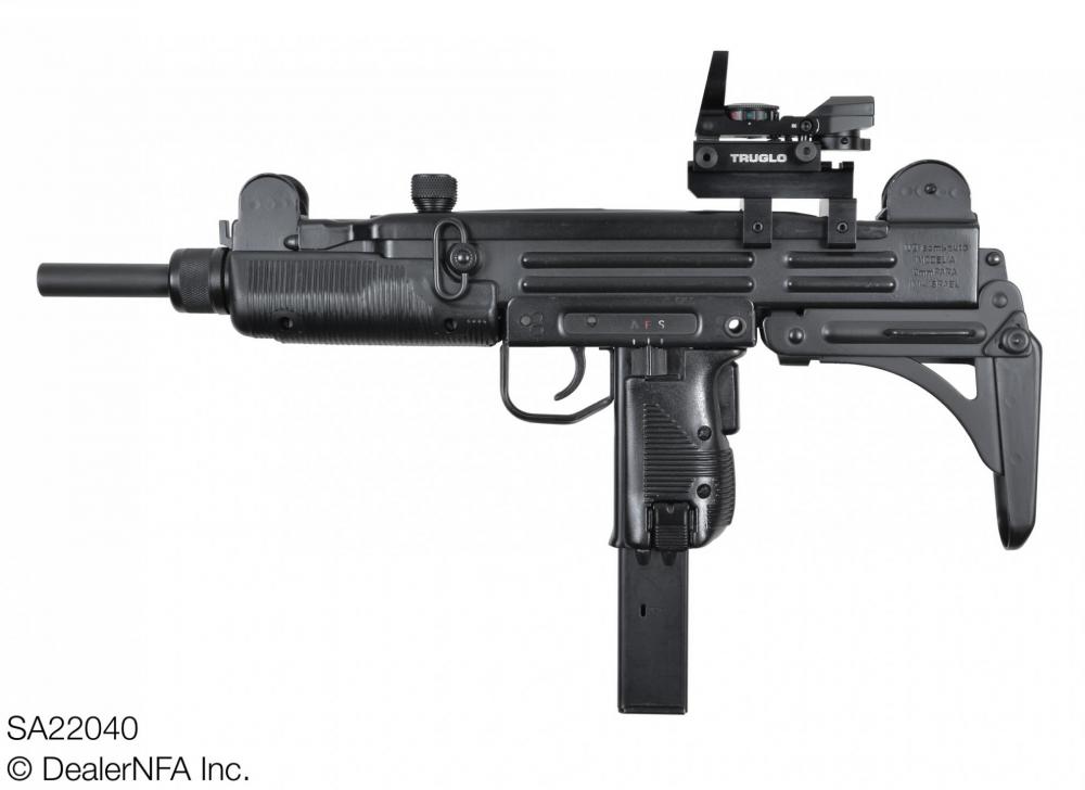 SA22040_RPB_Uzi - 002@2x.jpg