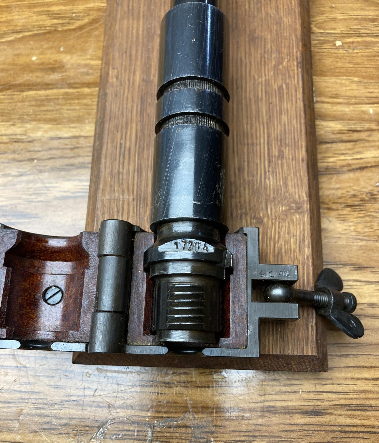 German MG15 watercooled barrel with the wood cleaning stand Parts