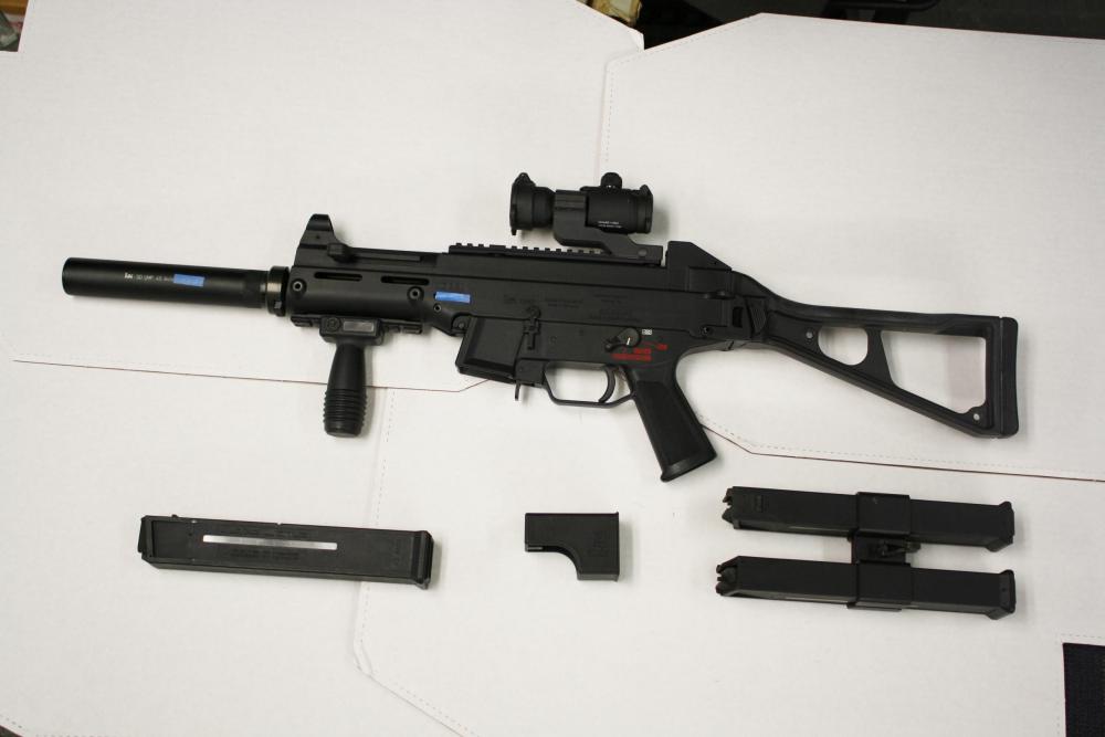 UMP1.JPG