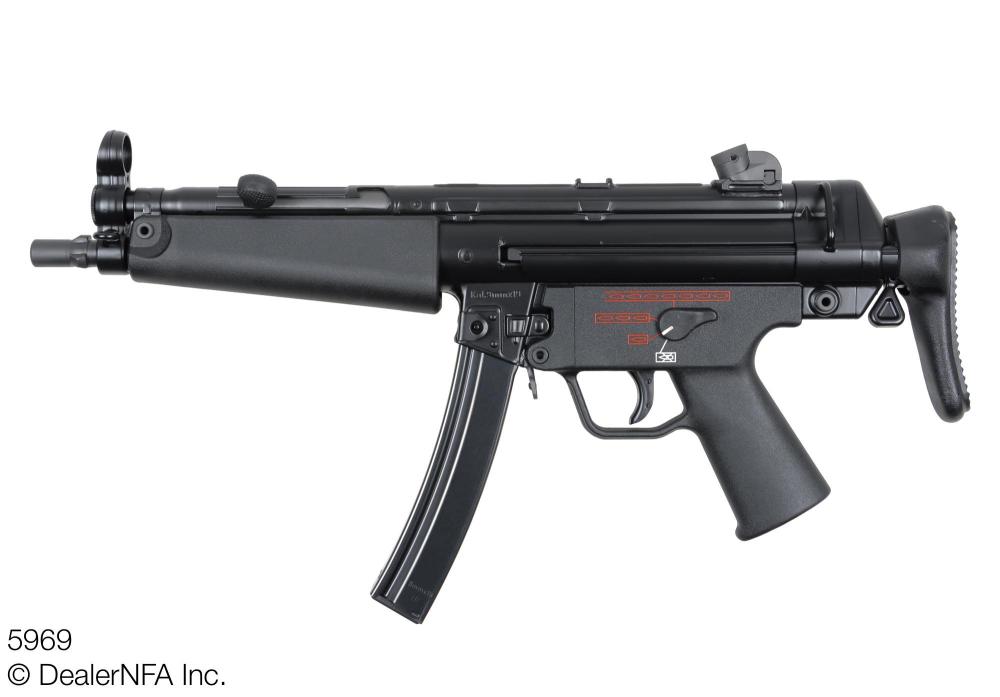 396770274_5969_Fleming_Firearms_MP5-002@2x.thumb.jpg.31fbdb4e74c409a5b65d5bd88d461660.jpg
