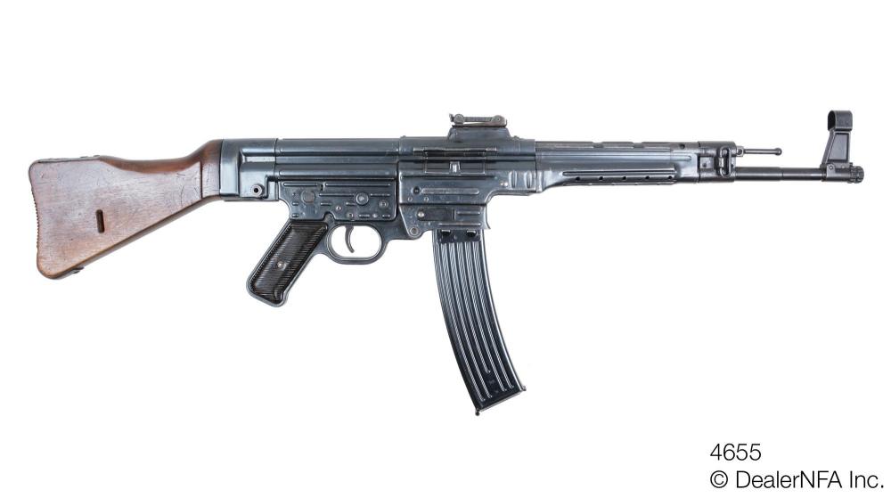 4655_Germany_WWII_MP44-001@2x.thumb.jpg.49f314eb9e20468acd0bf6eee06b88d9.jpg