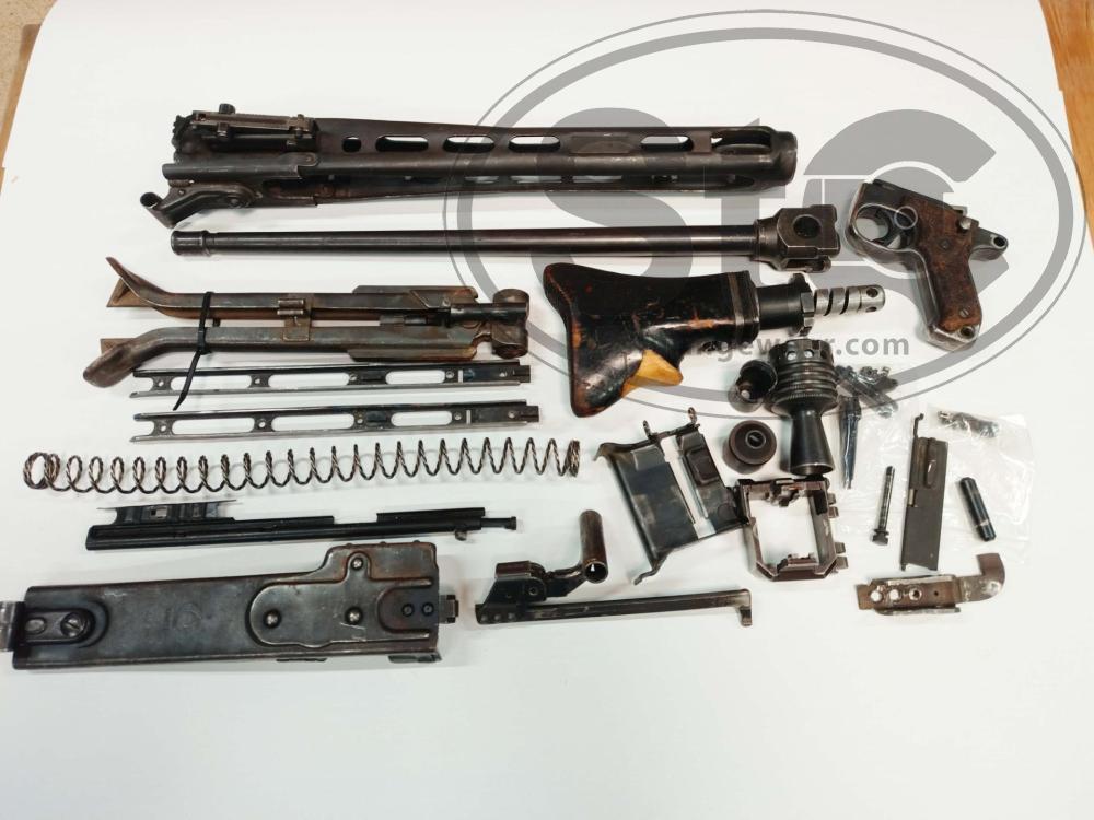 Partial MG42 kit.jpg