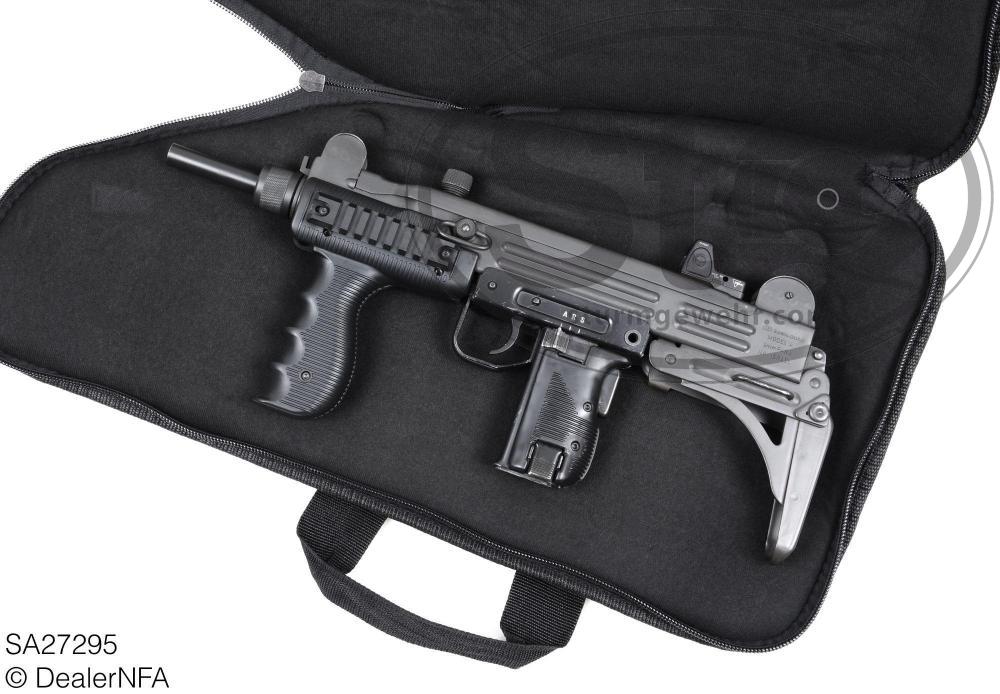 SA27295_IMI_Israel_UZI_A-010@2x.thumb.jpg.91da035294228dd507b70e6d59500d0a.jpg
