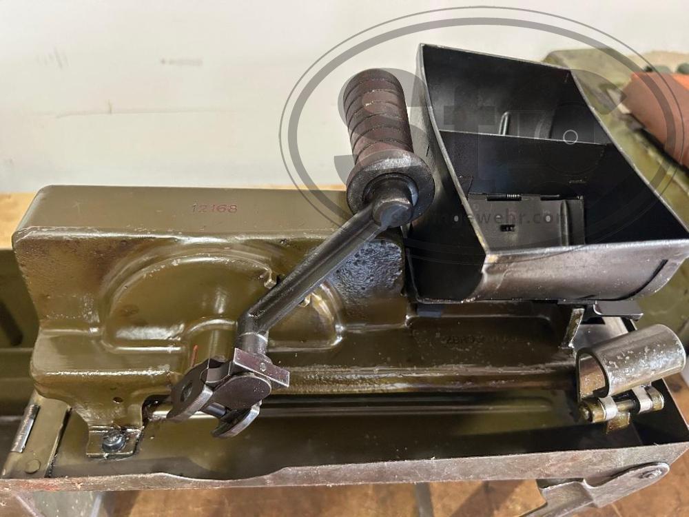 ZB37 Loader-4.jpg