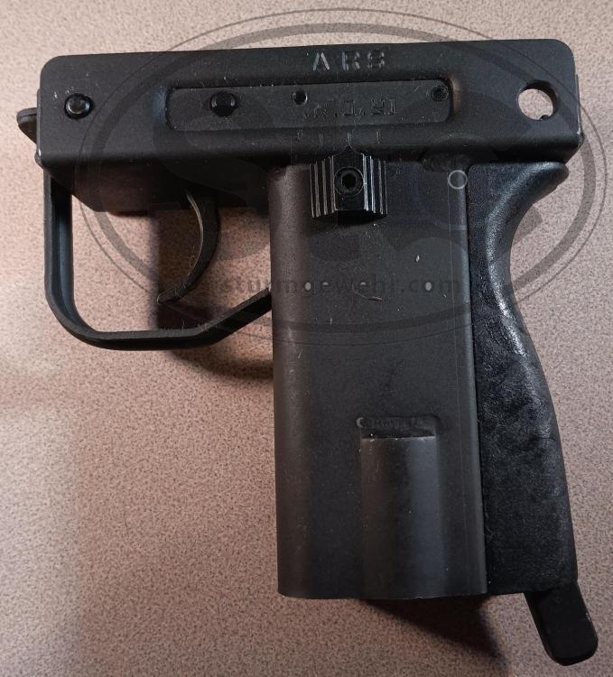 Grease Gun lower left.jpg