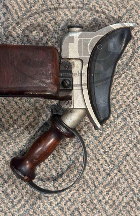 12 Recoil Pad Left Side.jpg