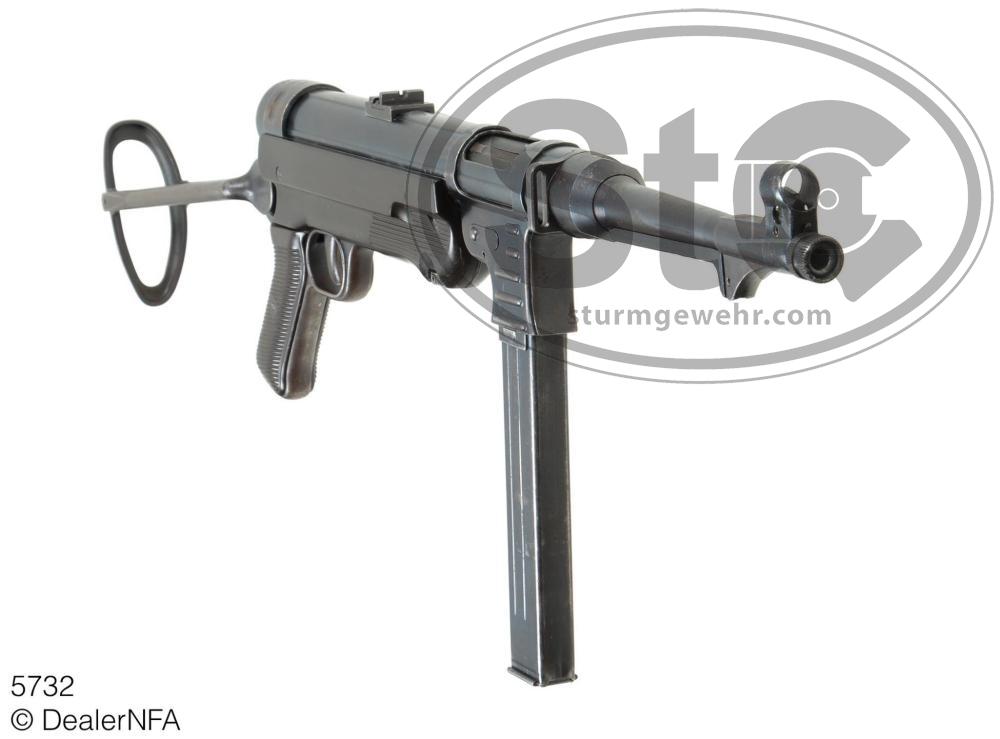 5732_Schmeisser_MFbk_MP40-003@2x.thumb.jpg.c6acb888ec25f1a2d0ad5edfc4d3a15e.jpg