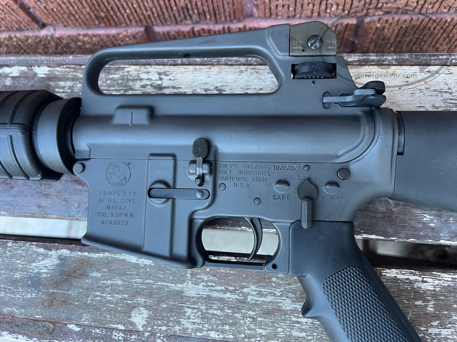 AR-15 A2 PROPERTY OF U.S. GOVT. M16 A2 OAL.556 MM 719063 COLT'S