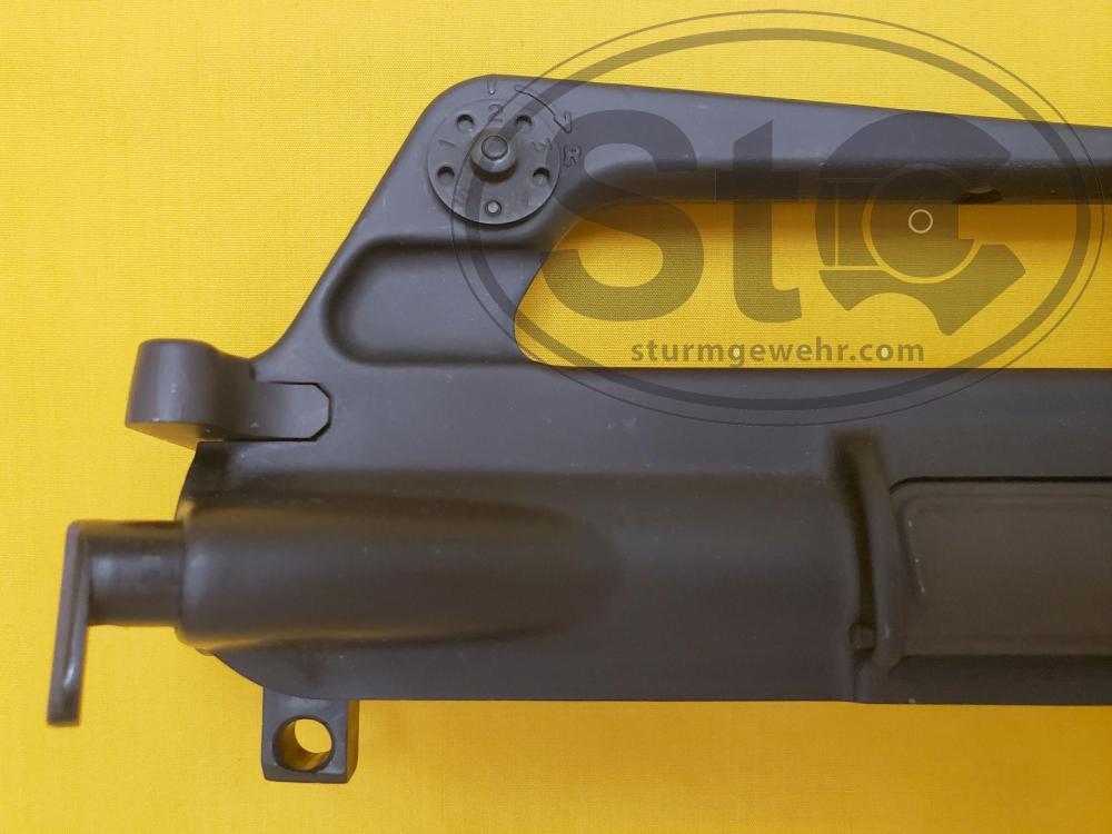 1968 H&R & 1969 Colt M16A1 Rifle Sn 2074531 (9).jpg