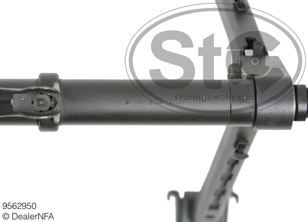 9562950_Colt_Manufacturing_M16A1-014@2x.thumb.jpg.386ae4b1e77cdce38fc8ccba49157d4a.jpg