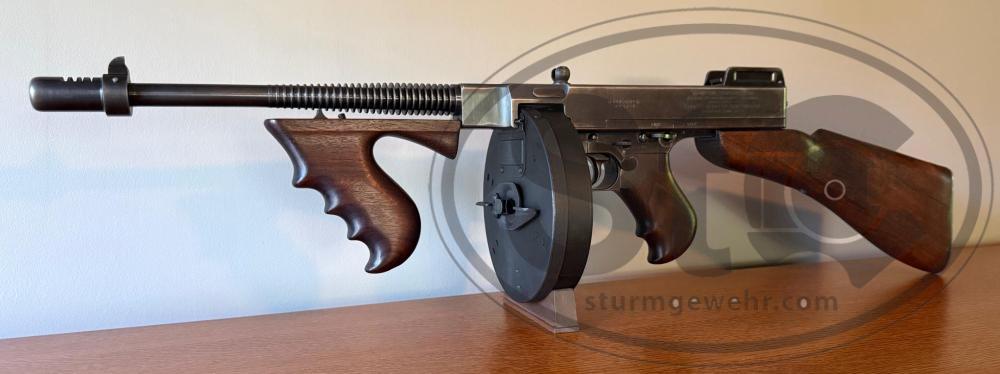 TommyGunStand_LL.jpg